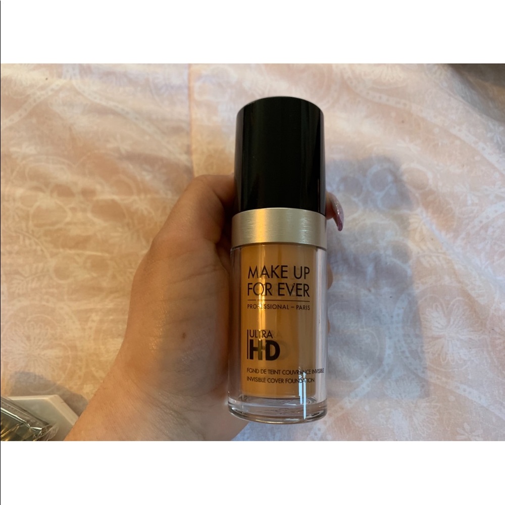 Make Up Forever Ultra Hd liquid foundation